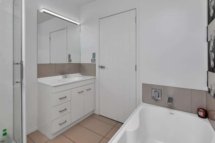 32 Kihi Place Ruakaka_17