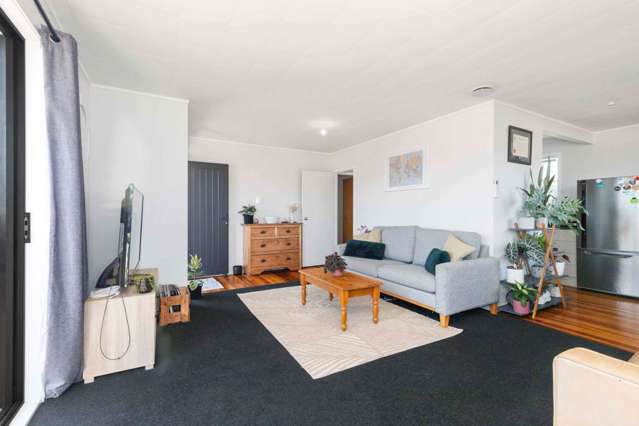 18A Booth Crescent Tuakau_3