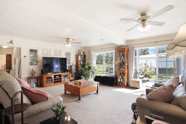 1102 Peak Road Waikoukou Valley_7