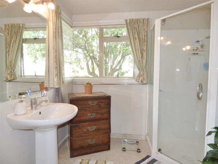 2 Gradara Avenue Otorohanga_10