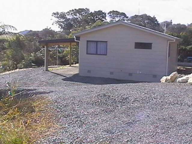 House close to shops on bush block