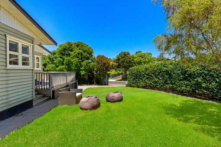 32 Noall Street Te Atatu Peninsula_12