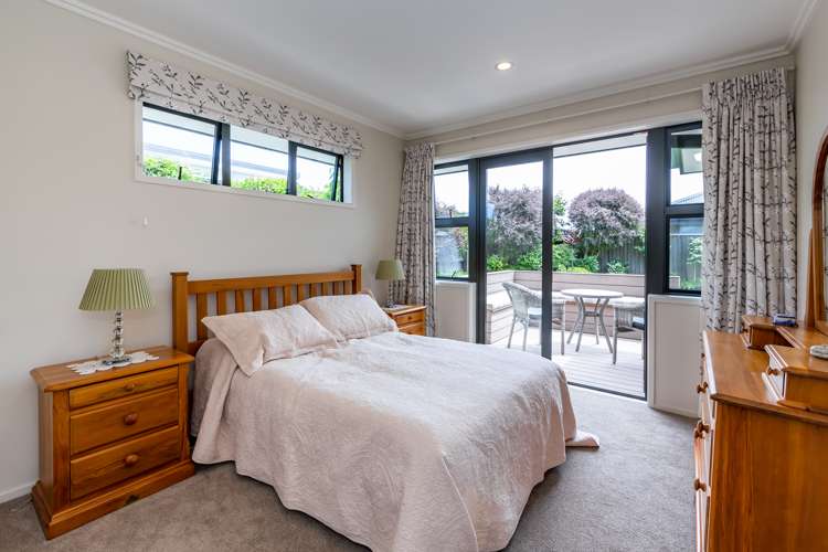 68 Liffey Springs Drive Lincoln_14