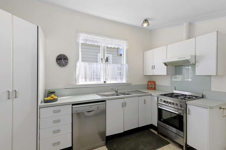 4 Bristol Square Lower Hutt_7