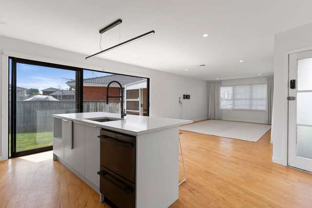 73 Dale Crescent Pakuranga_3