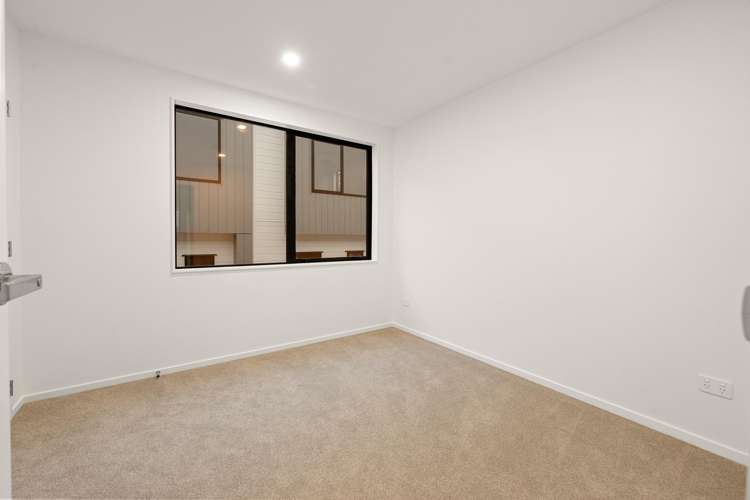 Lot 6 & 8/42 Captain Scott Road Glen Eden_4