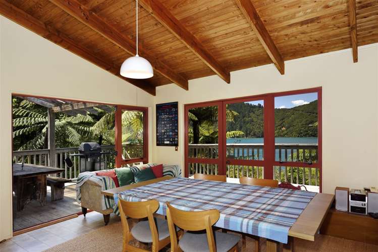 593 Bill Bryants Road Marlborough Sounds_6