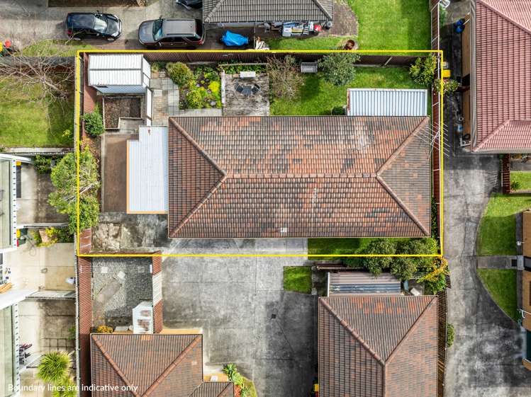 2/13 Menary Street Papakura_14