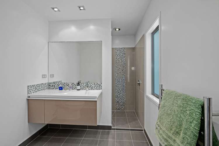 15 Beechwood Road Rothesay Bay_21