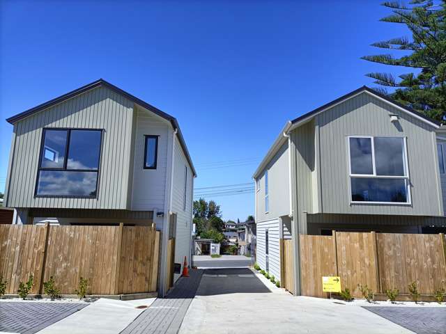 10b Roberts Road Te Atatu South_2