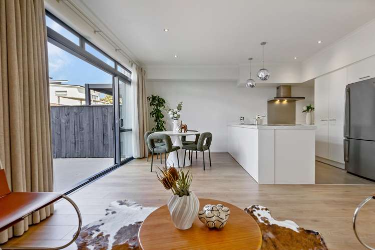 33 Wallace Road Hobsonville_12