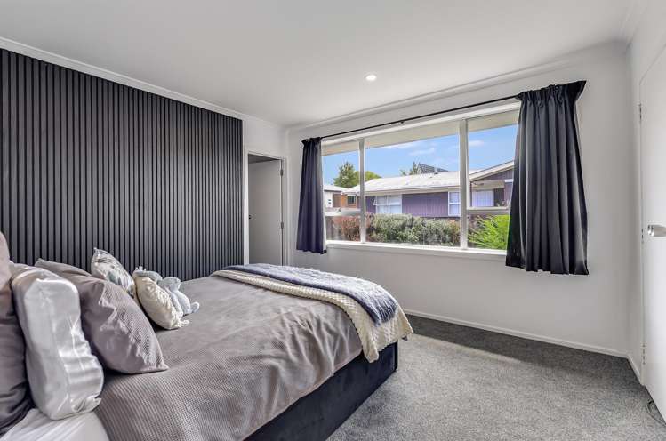 9 Beaumaris Place Dinsdale_19