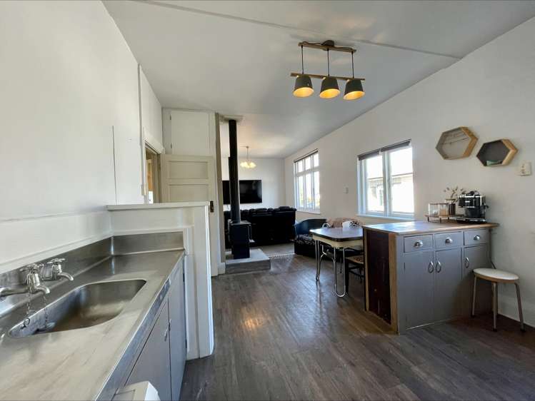 6 Guinness Street Highfield_2