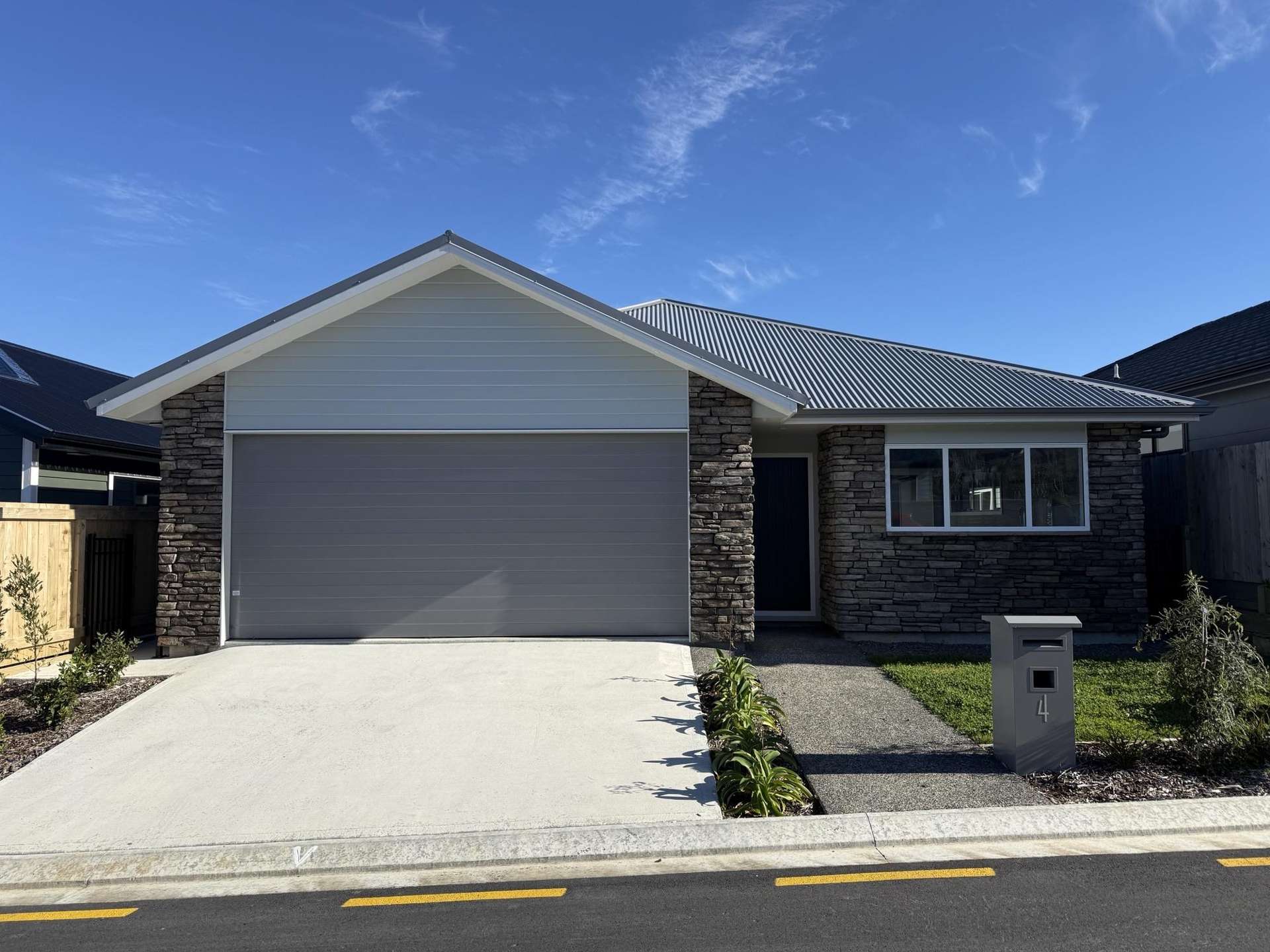 4 Mohua Way, Manapouri Grove Kelson_0