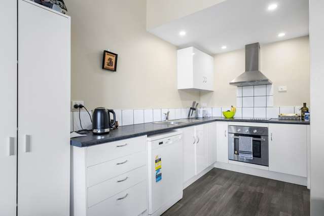 42 Ramsay Street Dalmore_2