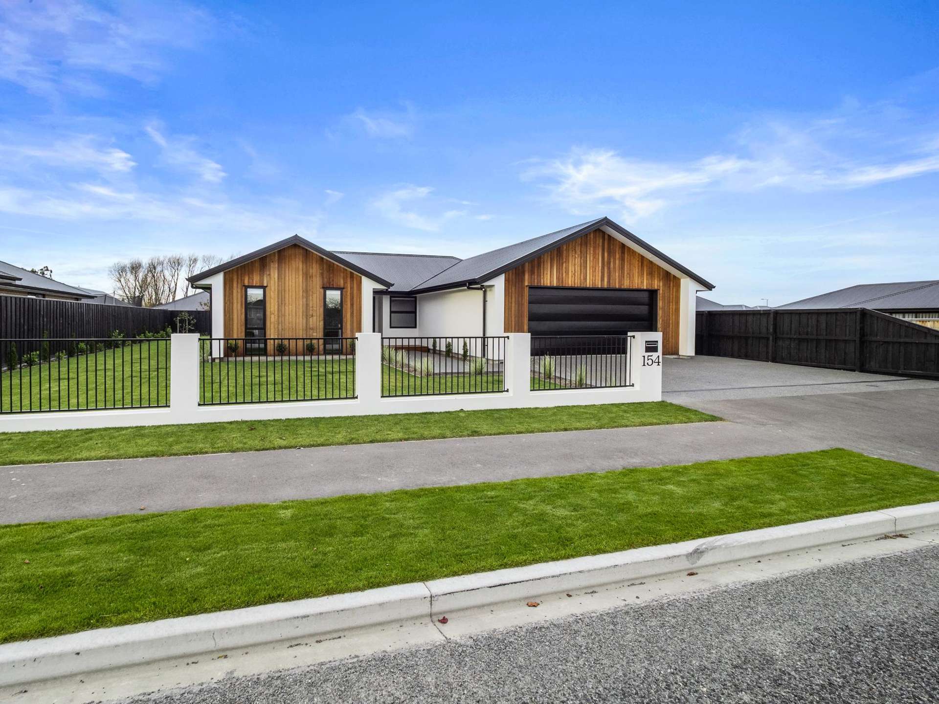 154 Trevors Road Elgin_0