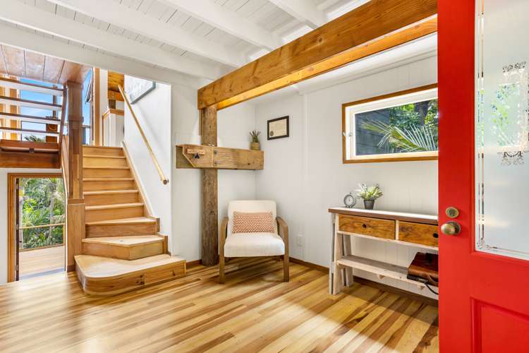 55 Rayner Road Piha_20