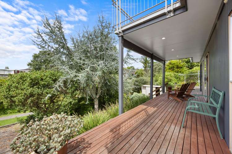 17 Davita Place Farm Cove_26