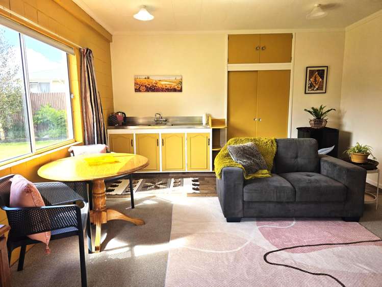 100 Centennial Avenue Waitara_19