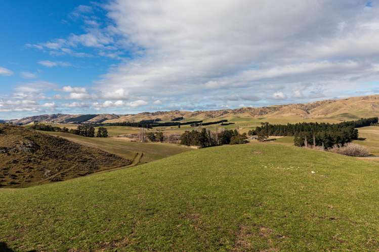 283 Mcraes Road Waikari_12