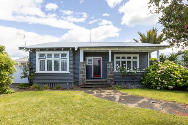 275 Georges Drive Napier South_1