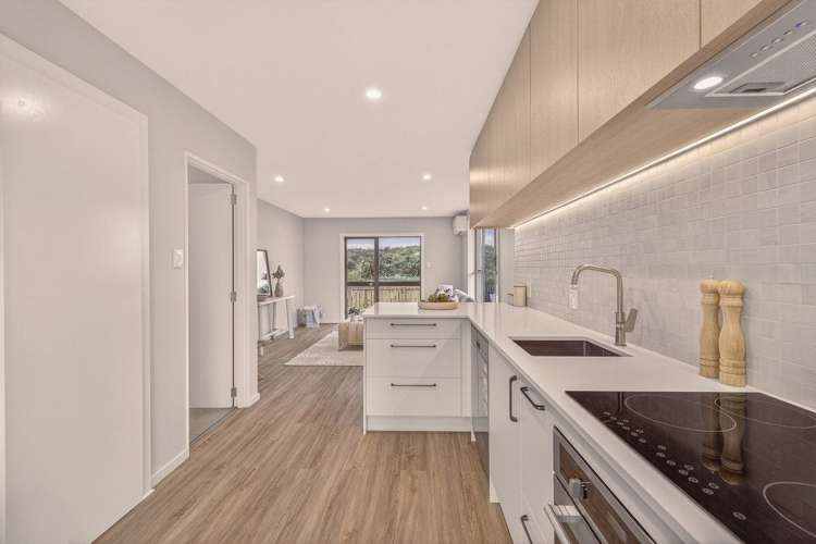 2/22 Marine Parade North New Brighton_7