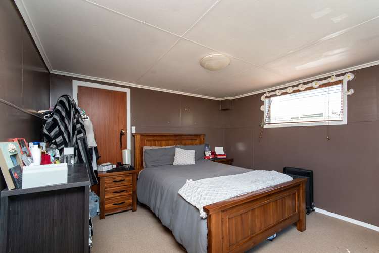 26 Surrey Street Taradale_11