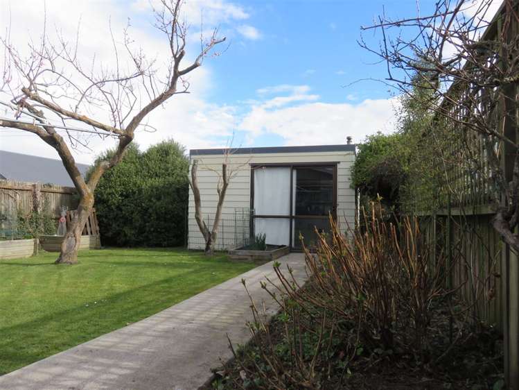 16 Hislop Street Geraldine_17