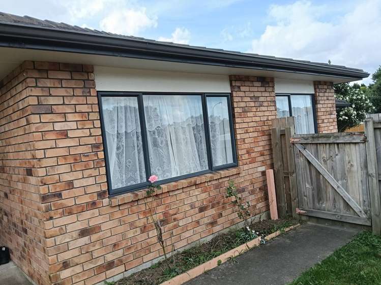 33 Bellville Drive Clendon Park_10