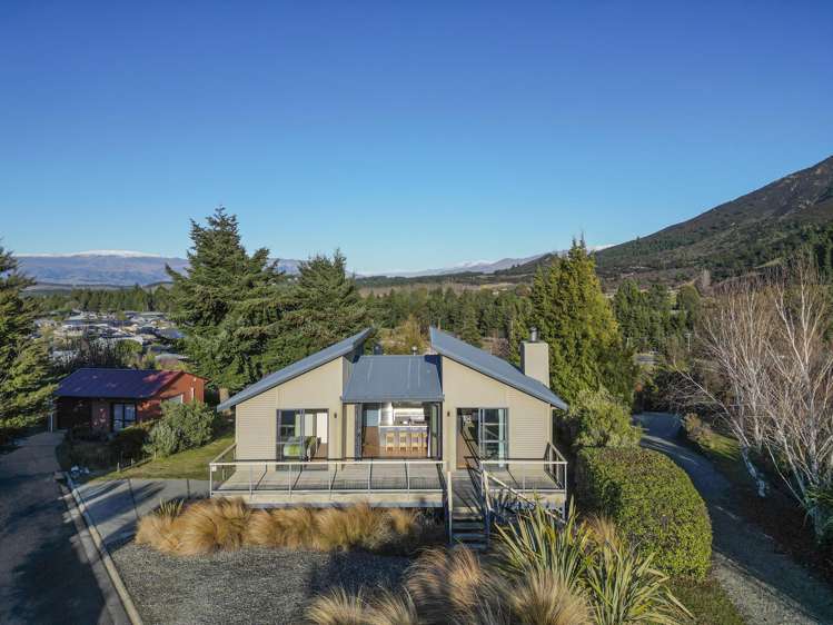 35 Parry Crescent Lake Hawea_19