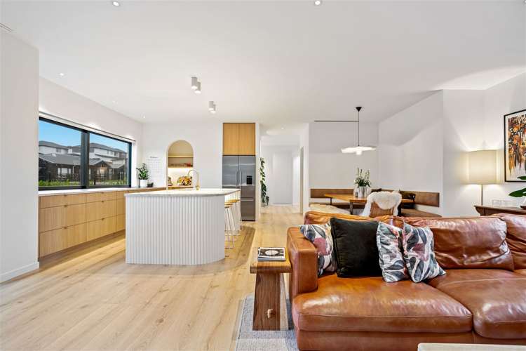 53 Houpuni Road Wainui_11