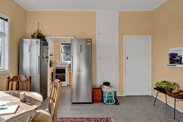 1099 Normanby Road Manaia_16