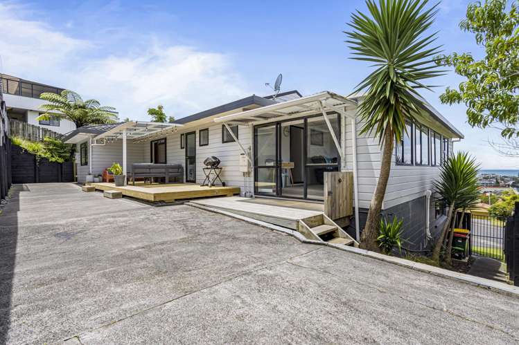 1 Orewa Heights Crescent Orewa_10