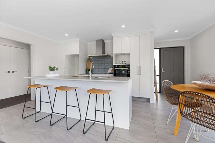 170 Adler Drive Ohauiti_7