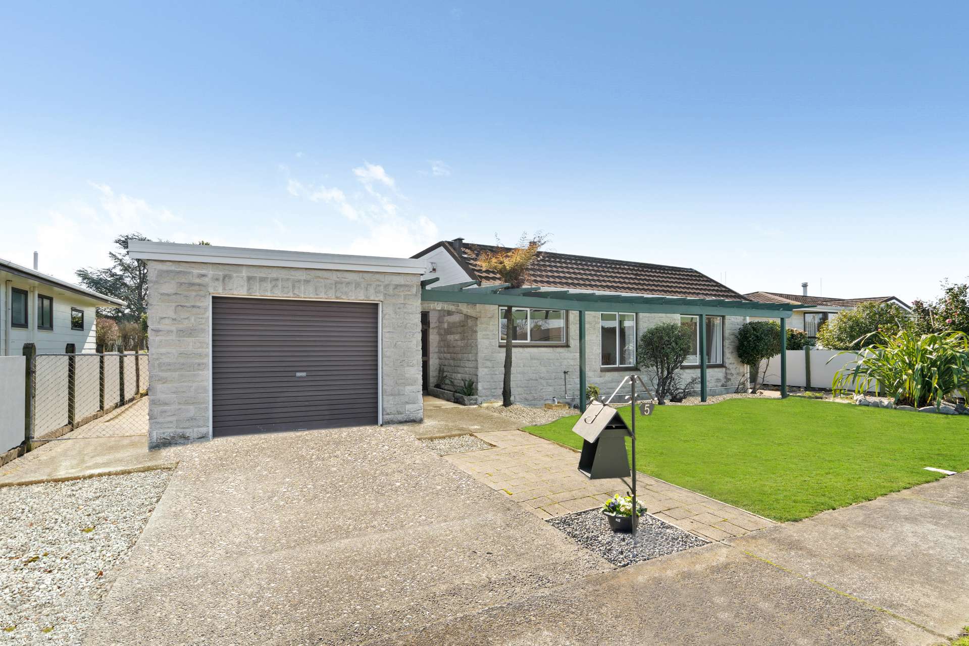 5 Lowes Place Masterton_0