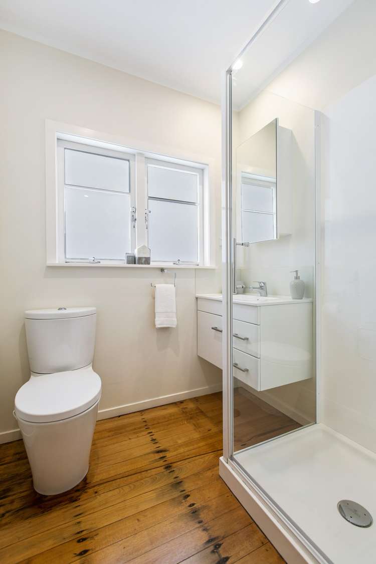 23a Seaview Avenue Te Puru_11