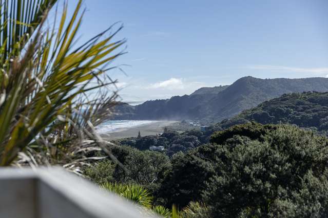 19 Rayner Road Piha_4