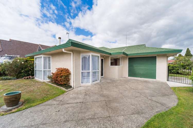 6 Jamesdale Court_0
