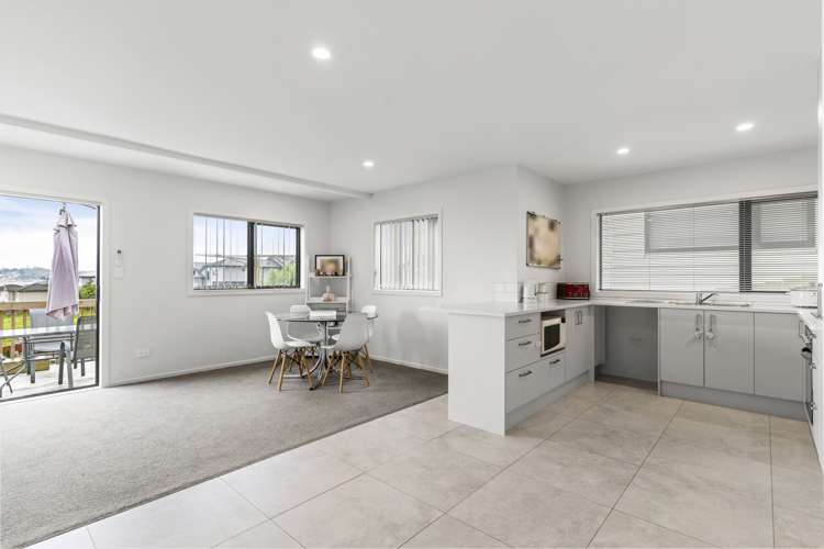 52 Arrowsmith Drive Flat Bush_10