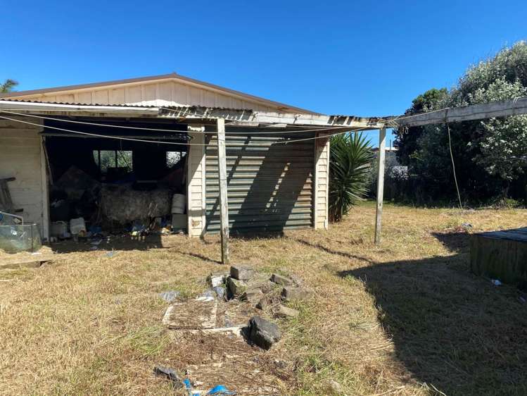 13 Cordyline Road Port Waikato_10