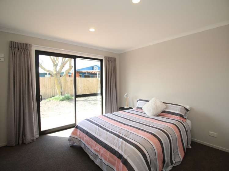 7 Woodham Drive Allenton_11