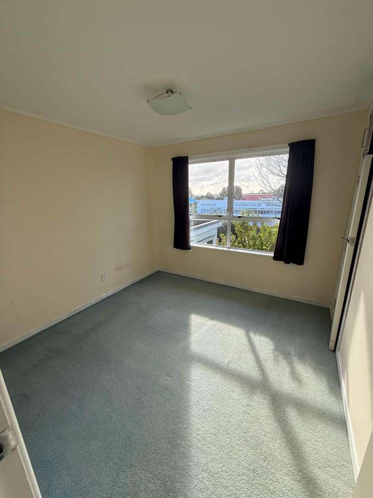 24 Tania Place Blockhouse Bay_14