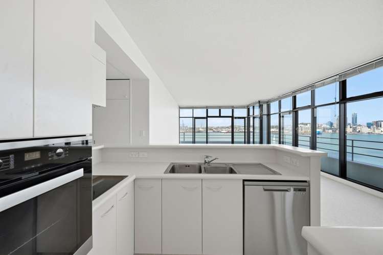 601/45 Stanley Point Road Devonport_7