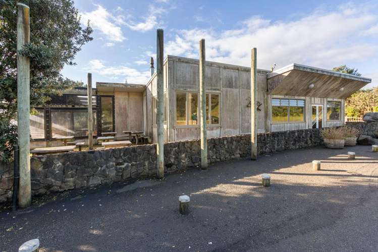 Wai-iti Beach Retreat Beach Road Waiiti_21