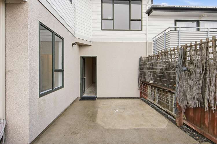 2/23 Austin Street Sydenham_17