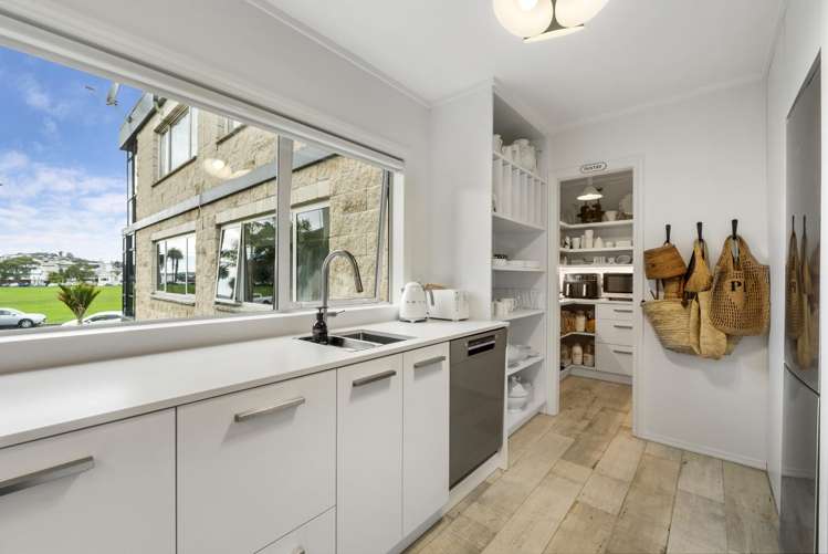 6/15 The Parade Saint Heliers_12