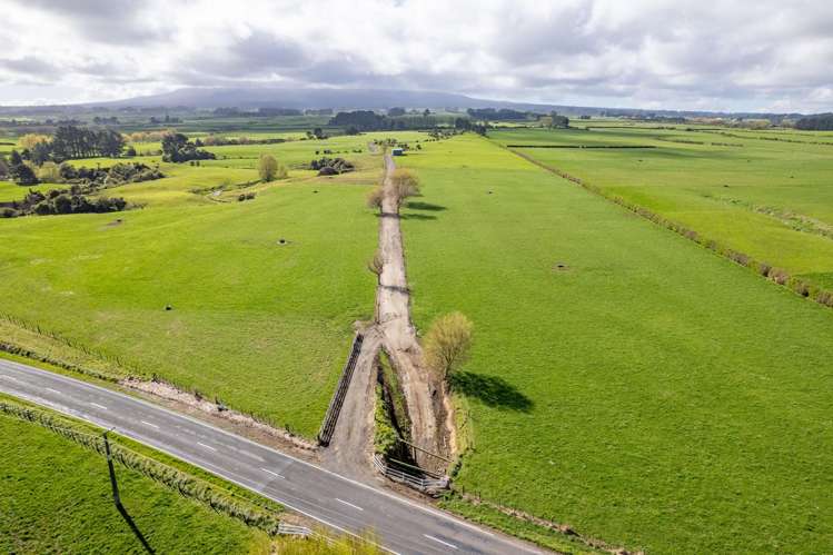 1641 Eltham Road Kaponga_16