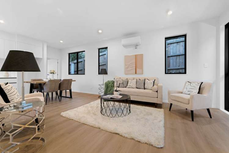 24C Zingaro Place Massey_6