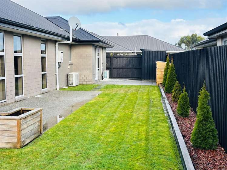 21 Ashley Drive Paroa_28