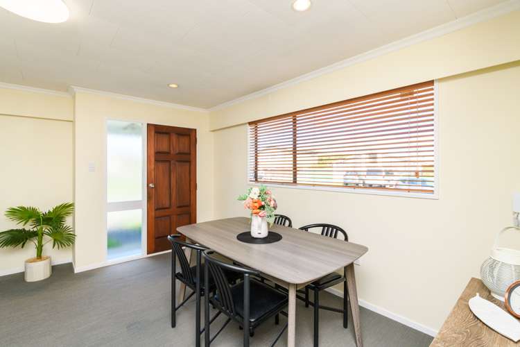 8 Heayns Place Feilding_6